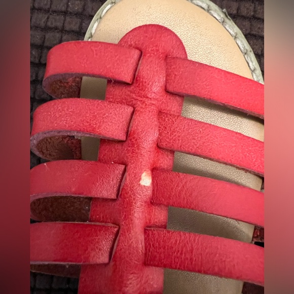 CAT & JACK RED GLADIATOR SANDAL GRLS SZE 9 - Picture 7 of 9